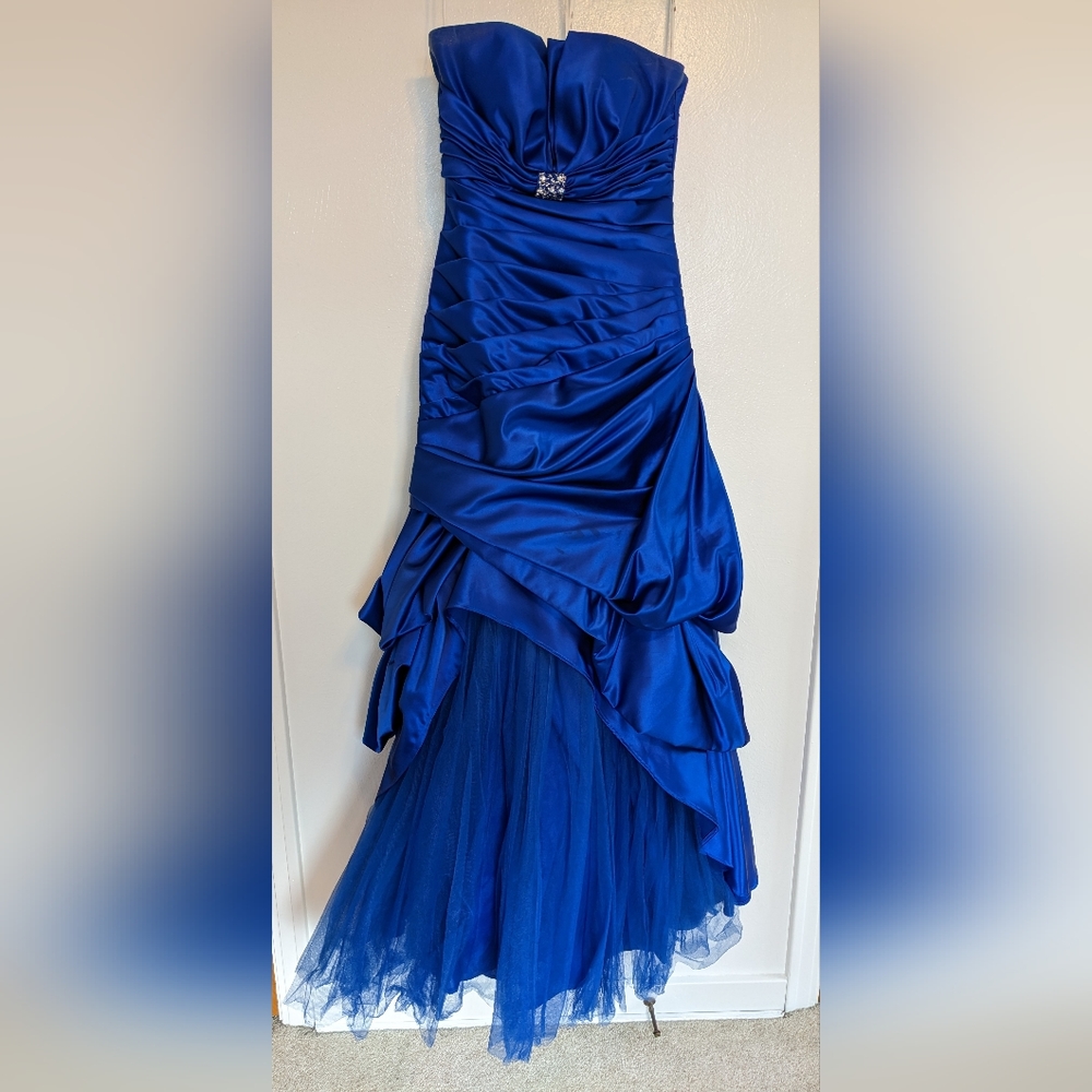 Atelier Alyce Blue Prom Gown